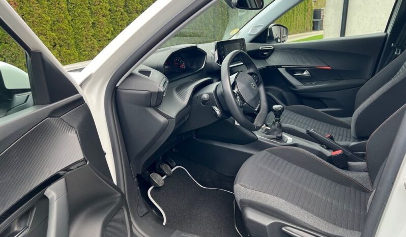 PEUGEOT 2008  | FWD (przód) | Manualna | 110 KM | Biały full