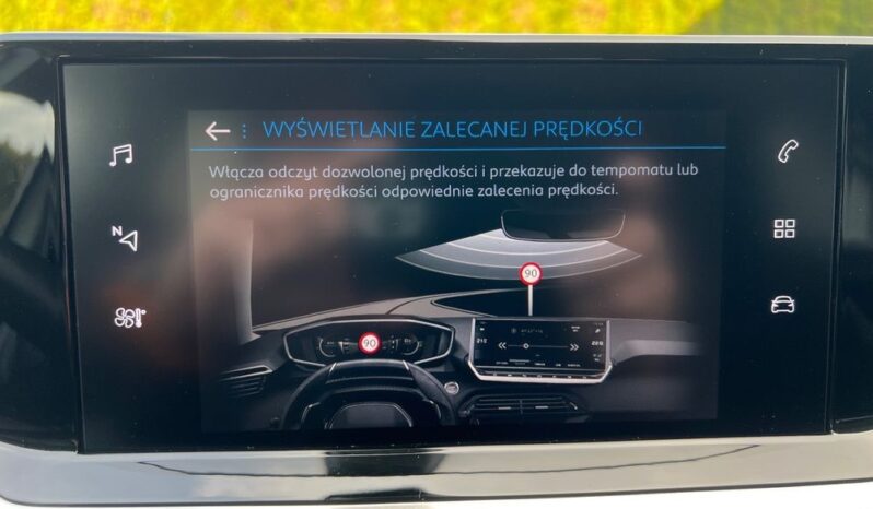 PEUGEOT 2008  | FWD (przód) | Manualna | 110 KM | Biały full
