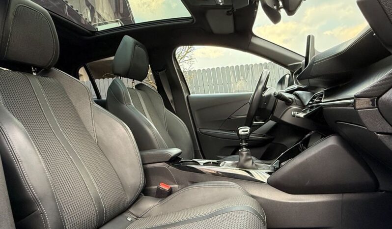 PEUGEOT 208  | FWD (przód) | Manualna | 100 KM | Szary full
