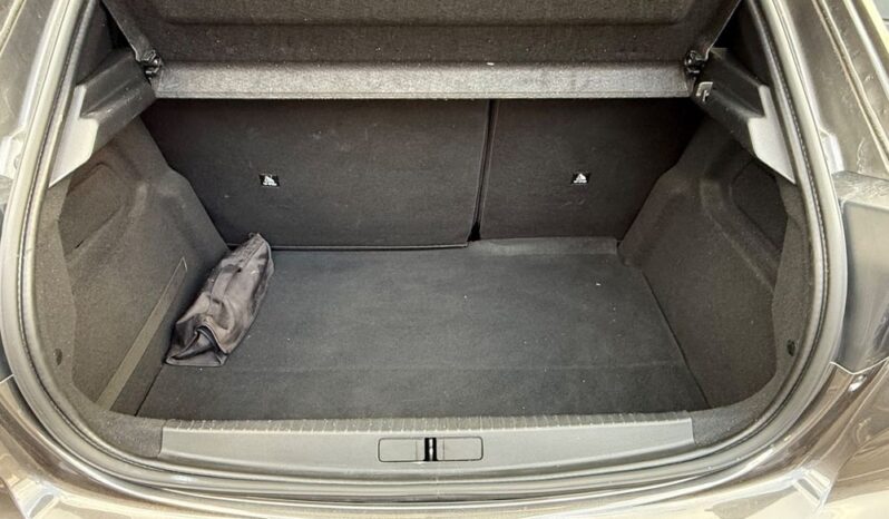 PEUGEOT 208  | FWD (przód) | Manualna | 100 KM | Szary full
