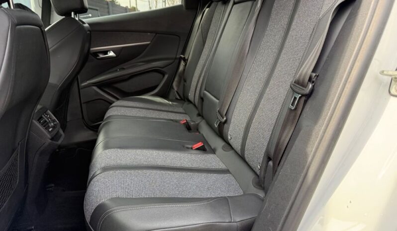 PEUGEOT 3008  | FWD (przód) | Automatyczna | 130 KM | Biały full