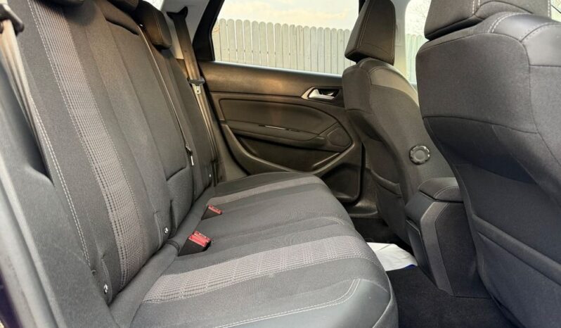 PEUGEOT 308  | FWD (przód) | Automatyczna | 130 KM | Granatowy full