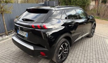 PEUGEOT 2008  | FWD (przód) | Automatyczna | 130 KM | Czarny full