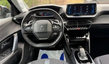 PEUGEOT 2008  | FWD (przód) | Automatyczna | 130 KM | Czarny full