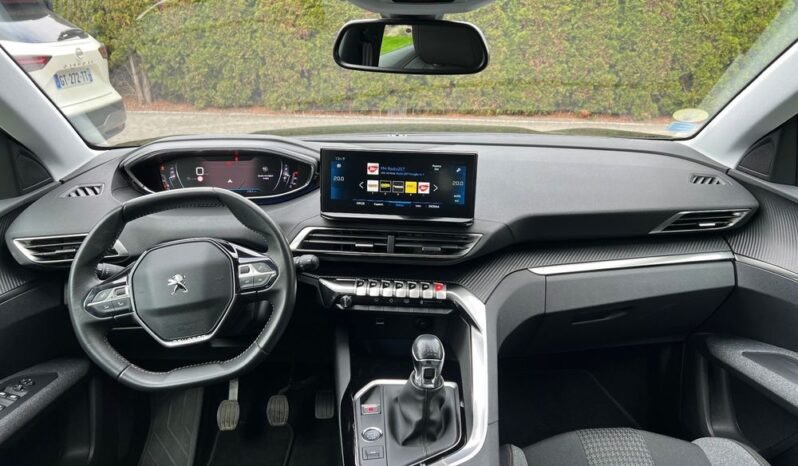 PEUGEOT 3008  | FWD (przód) | Manualna | 130 KM | Czarny full