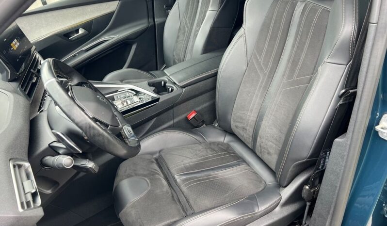 PEUGEOT 3008  | FWD (przód) | Automatyczna | 130 KM | Niebieski full