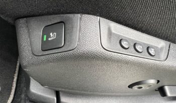 PEUGEOT 3008  | FWD (przód) | Automatyczna | 130 KM | Niebieski full