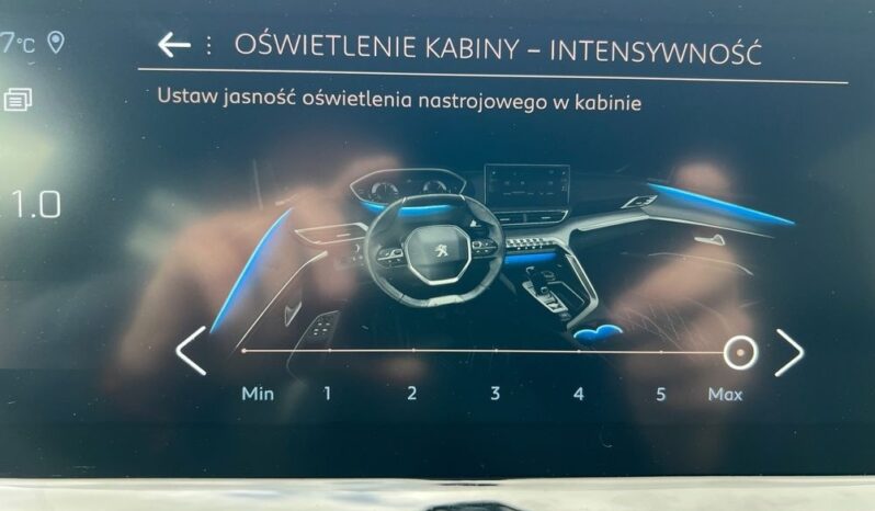 PEUGEOT 3008  | FWD (przód) | Automatyczna | 130 KM | Niebieski full