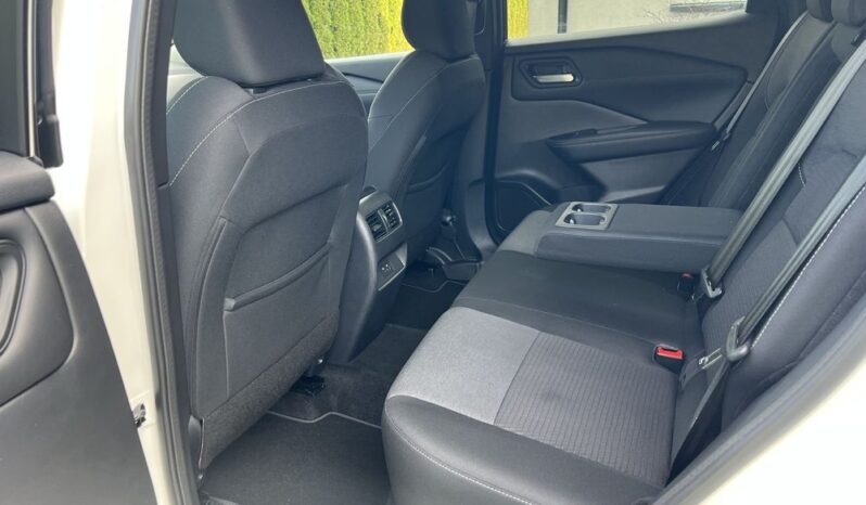 NISSAN Qashqai  | FWD (przód) | Manualna | 140 KM | Biały full