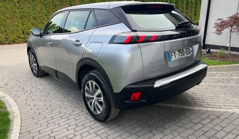 PEUGEOT 2008  | FWD (przód) | Manualna | 110 KM | Srebrny full