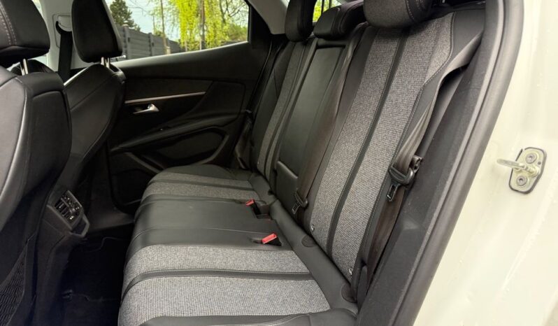 PEUGEOT 3008  | FWD (przód) | Automatyczna | 131 KM | Biały full