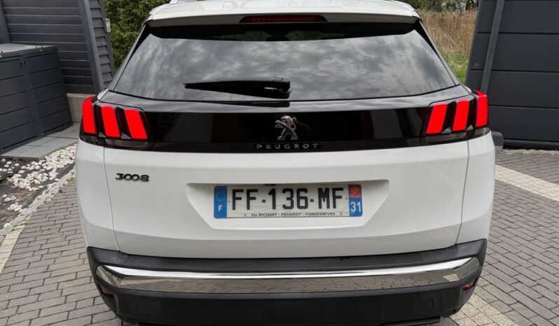 PEUGEOT 3008  | FWD (przód) | Automatyczna | 131 KM | Biały full