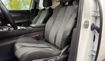 PEUGEOT 3008  | FWD (przód) | Automatyczna | 131 KM | Biały full