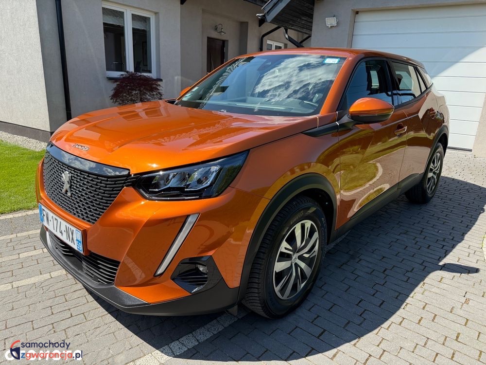 Peugeot 2008  | Fwd (Przód) | Manualna | 110 Km | Pomarańczowy