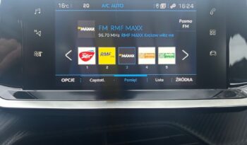 PEUGEOT 2008  | FWD (przód) | Manualna | 110 KM | Pomarańczowy full