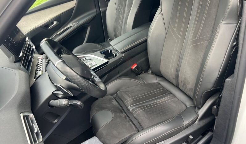 PEUGEOT 3008  | FWD (przód) | Automatyczna | 130 KM | Biały full