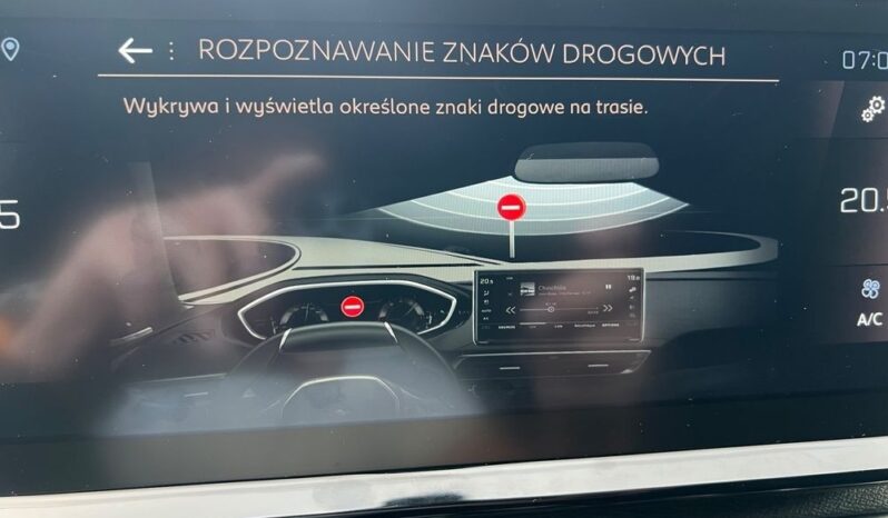PEUGEOT 3008  | FWD (przód) | Automatyczna | 130 KM | Biały full