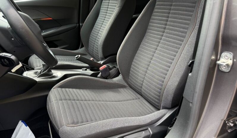 PEUGEOT 2008  | FWD (przód) | Manualna | 102 KM | Szary full