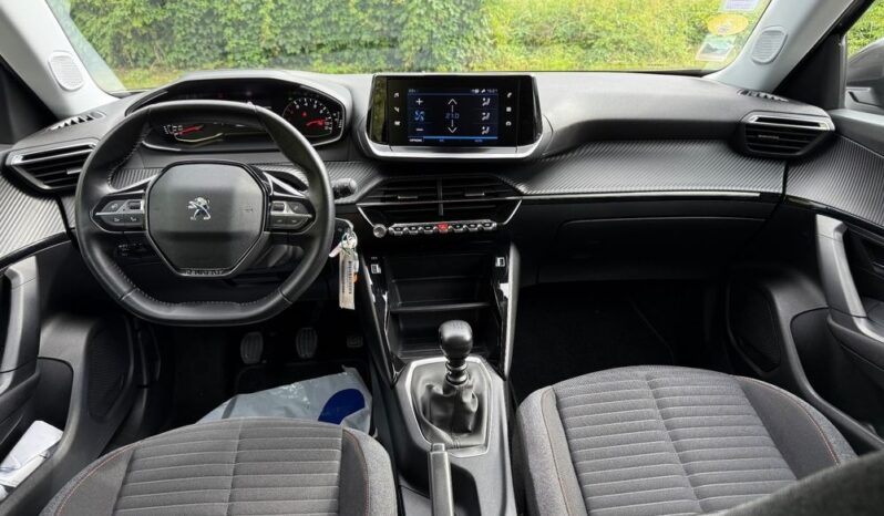 PEUGEOT 2008  | FWD (przód) | Manualna | 102 KM | Szary full