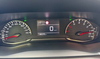 PEUGEOT 2008  | FWD (przód) | Manualna | 102 KM | Szary full