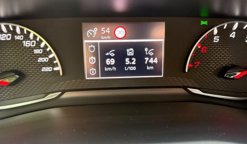PEUGEOT 2008  | FWD (przód) | Manualna | 110 KM | Pomarańczowy full