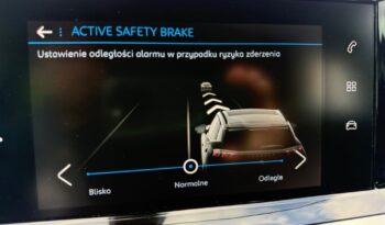 PEUGEOT 2008  | FWD (przód) | Manualna | 110 KM | Pomarańczowy full
