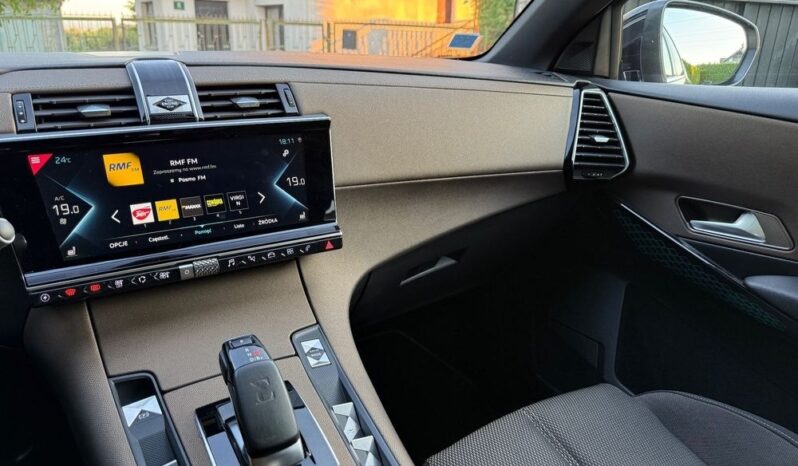 DS Automobiles DS 7 Crossback | FWD (przód) | Automatyczna | 225 KM | Granatowy full
