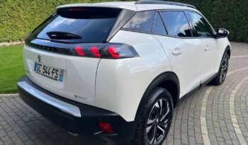 PEUGEOT 2008  | FWD (przód) | Automatyczna | 130 KM | Biały full