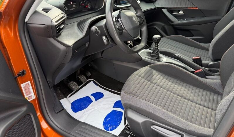 PEUGEOT 2008  | FWD (przód) | Manualna | 110 KM | Pomarańczowy full