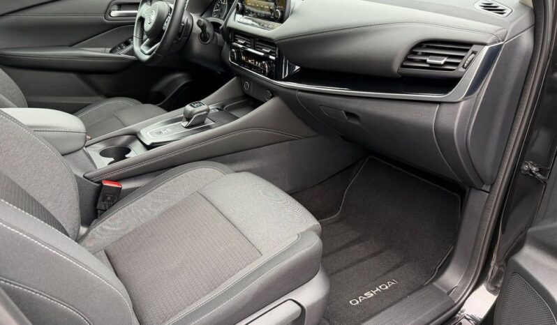 NISSAN Qashqai  | FWD (przód) | Automatyczna | 158 KM | Czarny full
