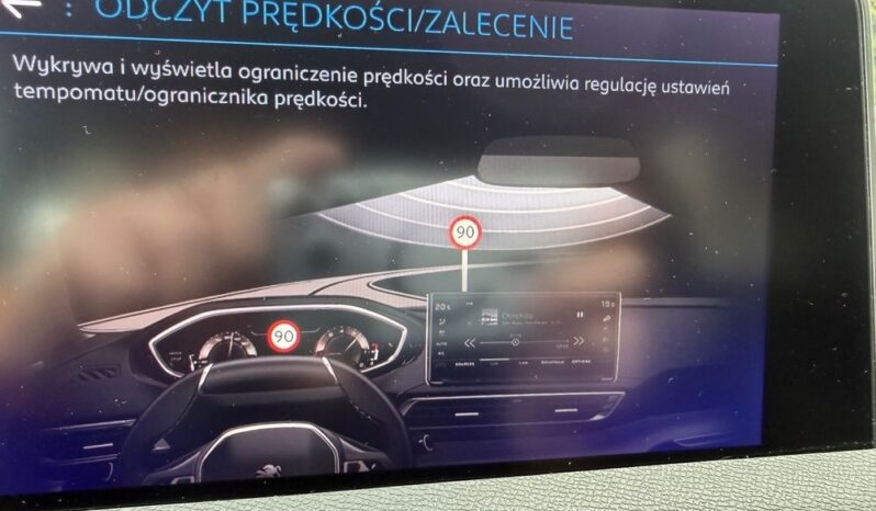 PEUGEOT 3008  | FWD (przód) | Automatyczna | 130 KM | Biały full