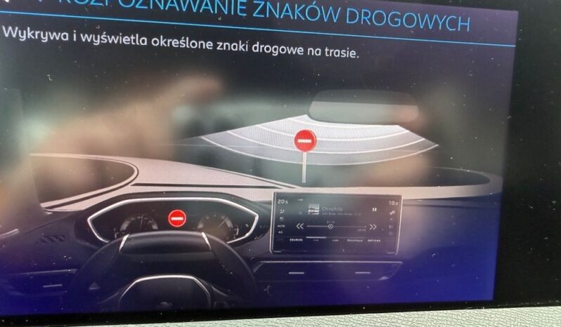 PEUGEOT 3008  | FWD (przód) | Automatyczna | 130 KM | Biały full