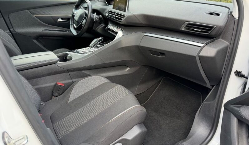 PEUGEOT 3008  | FWD (przód) | Automatyczna | 130 KM | Biały full