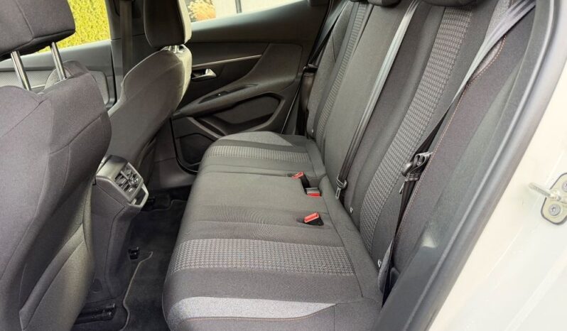 PEUGEOT 3008  | FWD (przód) | Automatyczna | 130 KM | Biały full