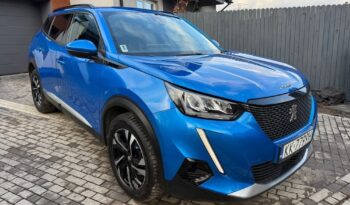 PEUGEOT 2008  | FWD (przód) | Automatyczna | 130 KM | Niebieski full