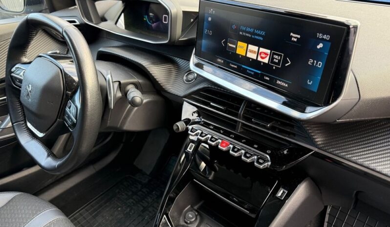 PEUGEOT 2008  | FWD (przód) | Automatyczna | 130 KM | Niebieski full