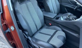 PEUGEOT 3008  | FWD (przód) | Manualna | 130 KM | Brązowy full