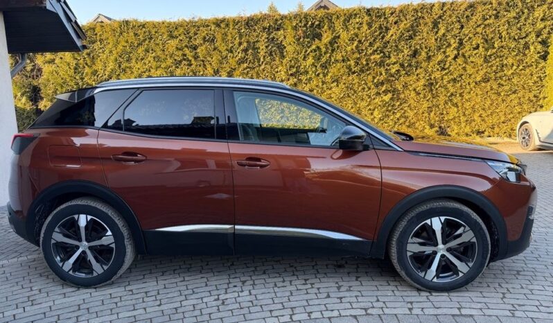 PEUGEOT 3008  | FWD (przód) | Manualna | 130 KM | Brązowy full