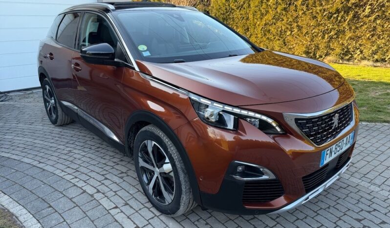 PEUGEOT 3008  | FWD (przód) | Manualna | 130 KM | Brązowy full