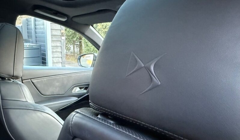 DS Automobiles DS 7 Crossback | FWD (przód) | Automatyczna | 225 KM | Biały full