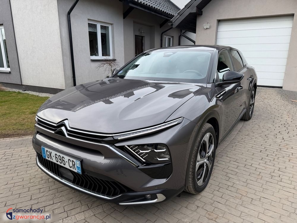Citroen C5 X | Fwd (Przód) | Automatyczna | 225 Km | Szary