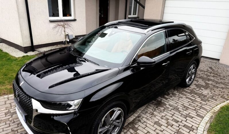 DS Automobiles DS 7 Crossback | 4×4 (doł. automatycznie) | Automatyczna | 300 KM | Czarny full