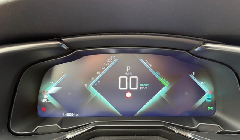 DS Automobiles DS 7 Crossback | 4×4 (doł. automatycznie) | Automatyczna | 300 KM | Czarny full