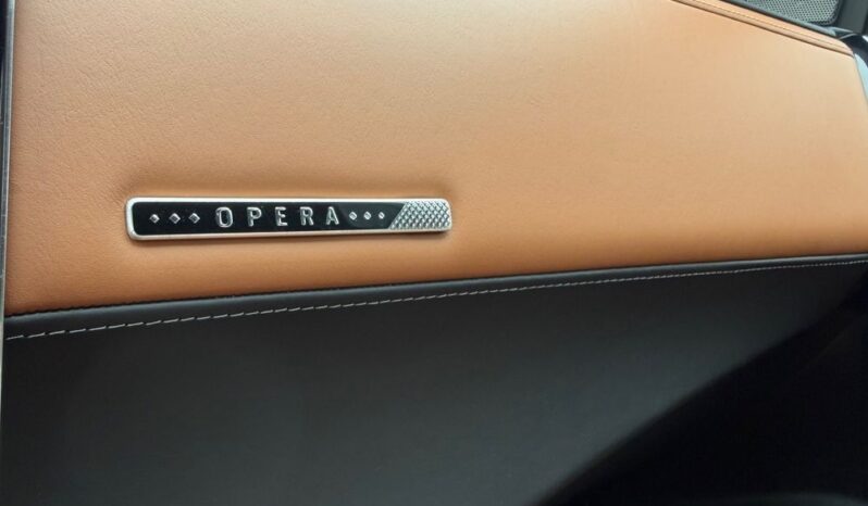 DS Automobiles DS 7 Crossback | 4×4 (doł. automatycznie) | Automatyczna | 300 KM | Czarny full