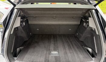 DS Automobiles DS 7 Crossback | 4×4 (doł. automatycznie) | Automatyczna | 300 KM | Czarny full
