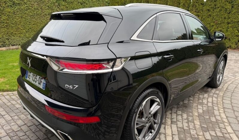 DS Automobiles DS 7 Crossback | 4×4 (doł. automatycznie) | Automatyczna | 300 KM | Czarny full
