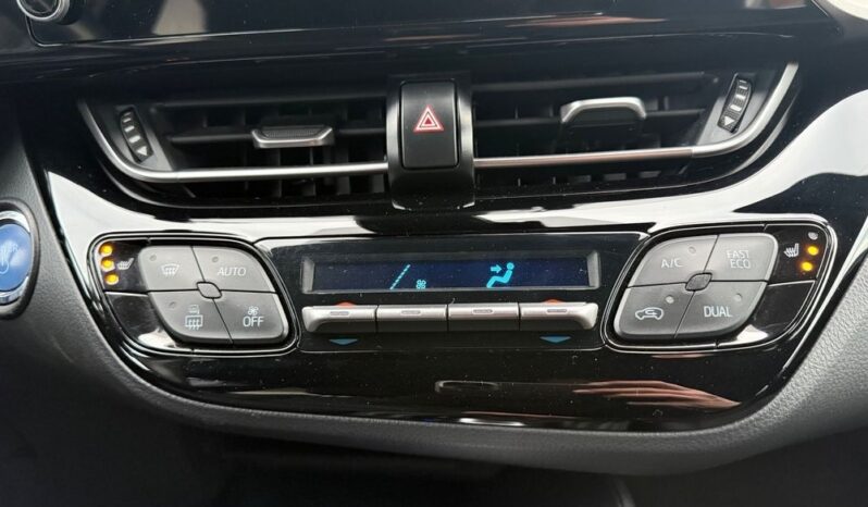 TOYOTA C-HR | FWD (przód) | Automatyczna | 122 KM | Szary full