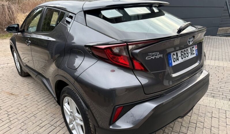 TOYOTA C-HR | FWD (przód) | Automatyczna | 122 KM | Szary full