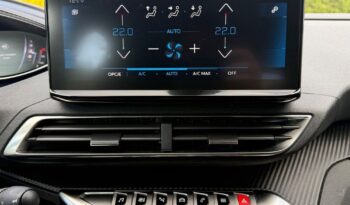 PEUGEOT 3008  | FWD (przód) | Automatyczna | 130 KM | Niebieski full