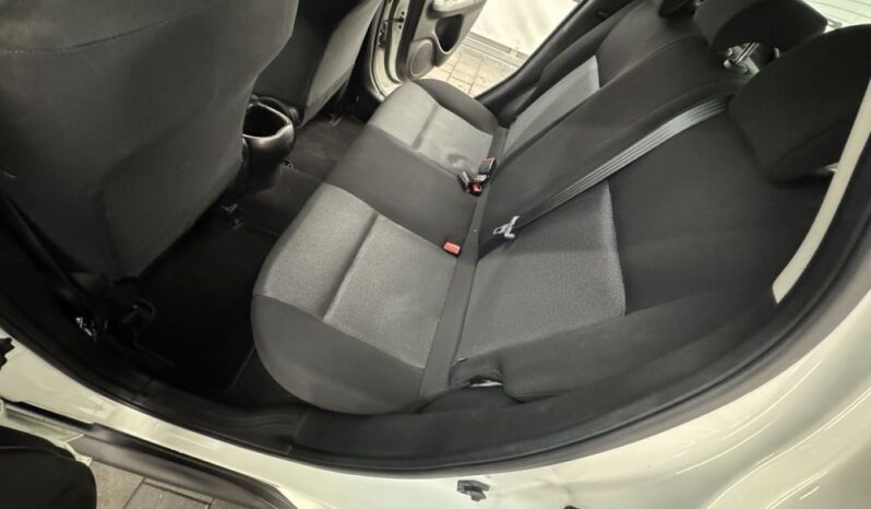 NISSAN Juke  | FWD (przód) | Manualna | 117 KM | Biały full